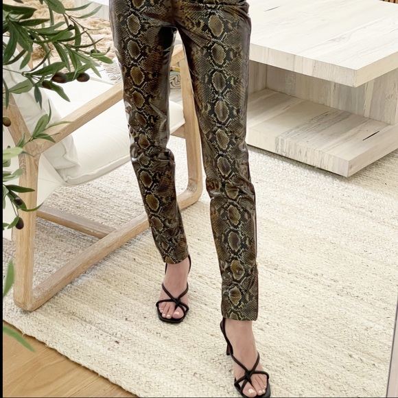 VERSACE Python Leggings - Picture 15 of 16